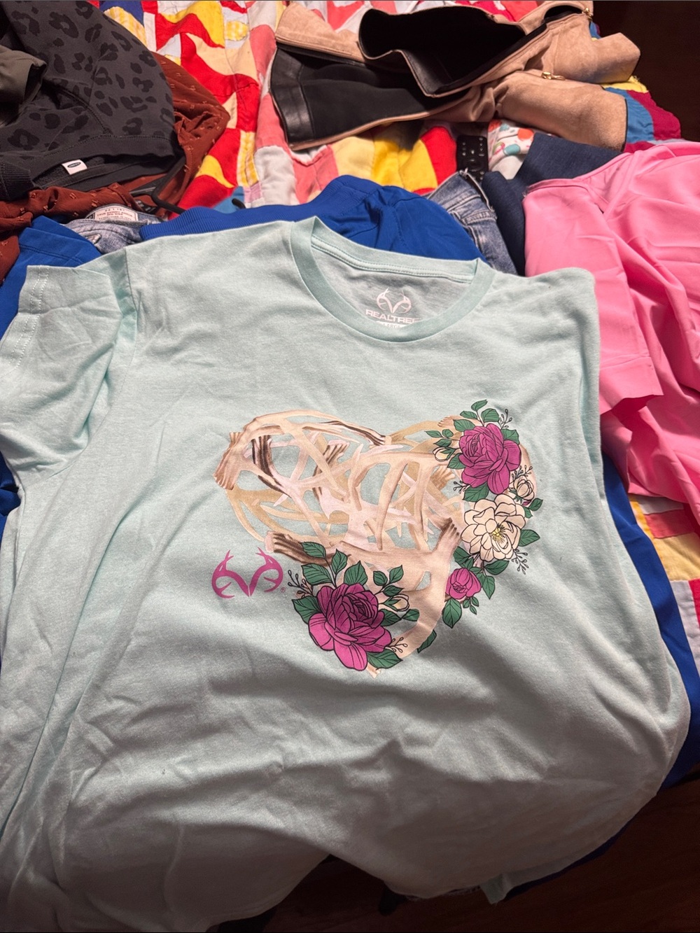 Realtree Light Mint Tee with Floral Heart Graphic